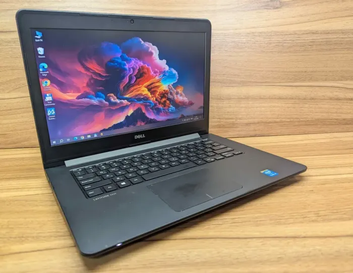 Ноутбук Б-клас Dell Latitude 3450 / 14" (1366x768) TN / Intel Core i5-5200U (2 (4) ядра по 2.2 - 2.7 GHz) / 8 GB DDR3 / 240 GB SSD / Intel HD Graphics 5500 / WebCam / Windows 10 б/в - зображення 5