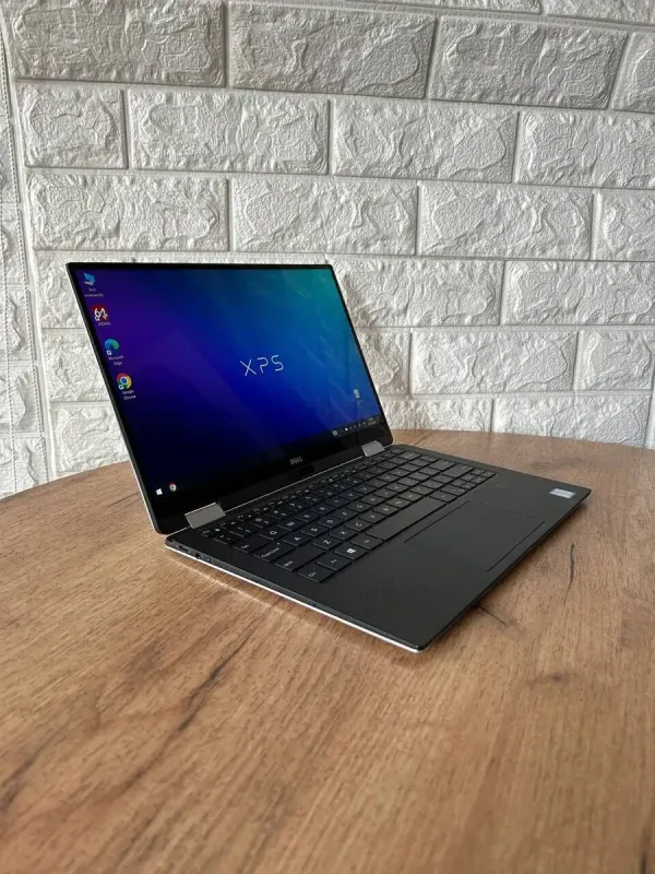 Ультрабук-трансформер Б-клас Dell XPS 13 9365 x360 / 13.3" (1920x1080) IPS Touch / Intel Core i5-7Y57 (2 (4) ядра по 1.2 - 3.3 GHz) / 8 GB DDR3 / 256 GB SSD M.2 / Intel HD Graphics 615 / WebCam / mini DisplayPort б/в - зображення 4