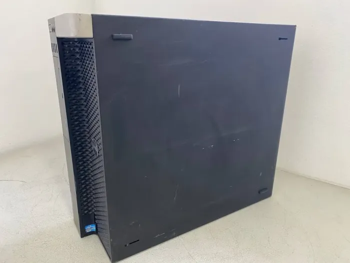 Робоча станція Б-клас Dell Precision T5810 Workstation Tower / Intel Xeon E5-2697 v3 (14 (28) ядер по 2.6 - 3.5 GHz) / 64 GB DDR4 / 240 GB SSD / nVidia Quadro K4200, 4 GB GDDR5, 256-bit / DVD-ROM б/в - зображення 2