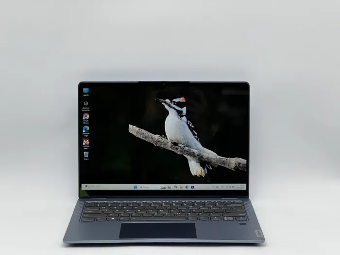 Ультрабук-трансформер Б-клас Lenovo IdeaPad Flex 5 14ABR8 / 14" (1920x1080) IPS Touch / AMD Ryzen 5 7530U (6 (12) ядер по 2.0 - 4.5 GHz) / 8 GB DDR4 / 240 GB SSD / AMD Radeon RX Vega 7 Graphics / WebCam б/в - зображення 2