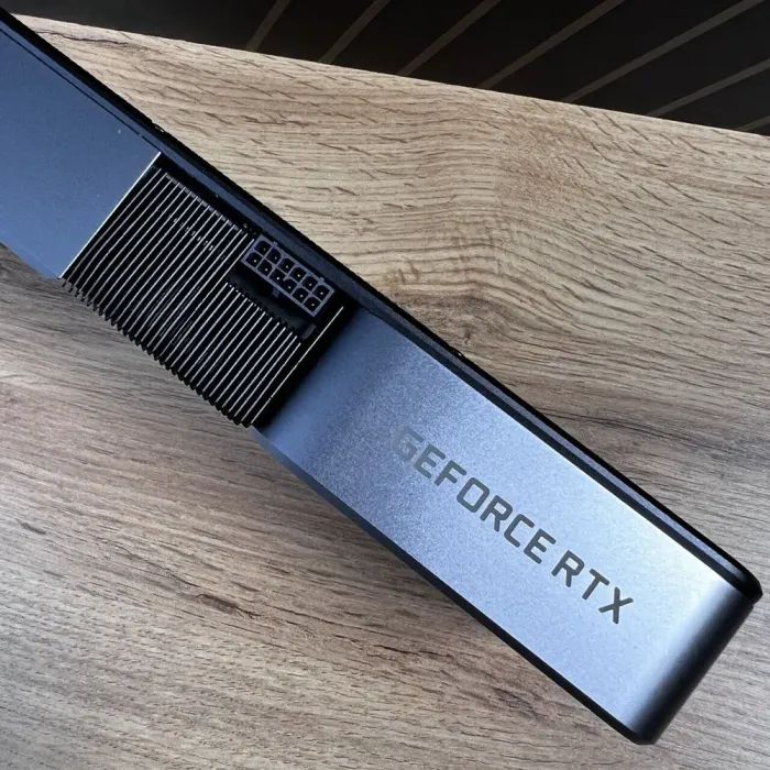 Дискретна відеокарта nVidia GeForce RTX 3070 Founders Edition, 8 GB GDDR6, 256-bit / 1x HDMI, 3x DisplayPort / Коробка / (900-1G142-2510-000) б/в - зображення 5