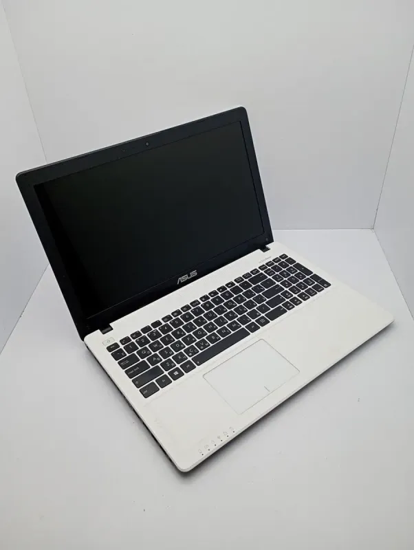 Ноутбук Asus X550C / 15.6" (1366x768) TN / Intel Core i3-3217U (2 (4) ядра по 1.8 GHz) / 8 GB DDR3 / 500 GB HDD / nVidia GeForce GT 720M, 2 GB GDDR3, 64-bit / WebCam / HDMI б/в - зображення 5