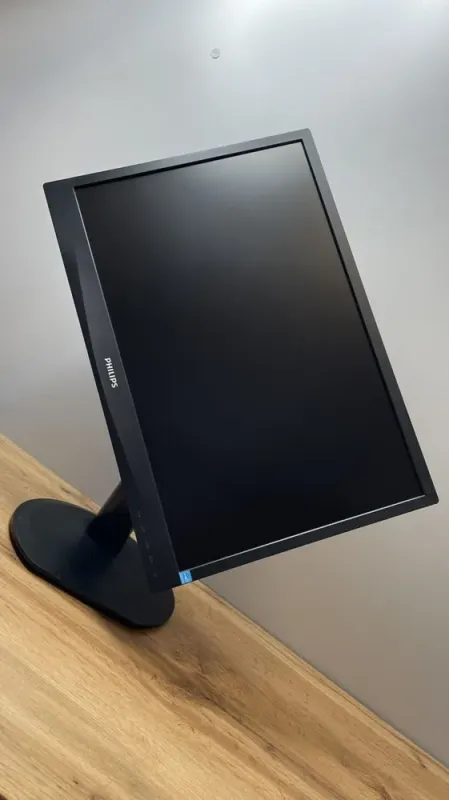 Монітор Philips Brilliance 220S4LCB / 22" (1680x1050) TN / DVI, VGA, USB б/в - зображення 5