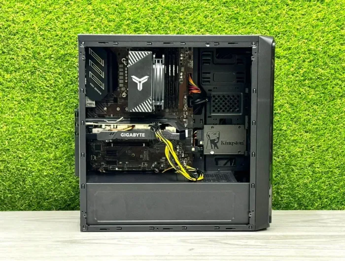 Ігровий ПК AeroCool SI-5200 Tower / Intel Core i5-9400F (6 ядер по 2.9 - 4.1 GHz) / 32 GB DDR4 / 1000 GB SSD / nVidia GeForce GTX 1660, 6 GB GDDR5, 192-bit / 650W / Win 11 б/в - зображення 4