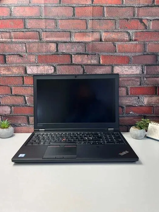 Мобільна робоча станція Lenovo ThinkPad P53 / 15.6" (1920x1080) IPS / Intel Core i7-9850H (6 (12) ядер по 2.6 - 4.6 GHz) / 64 GB DDR4 / 512 GB SSD M.2 / nVidia Quadro RTX 3000, 6 GB GDDR6, 192-bit / WebCam б/в - зображення 2