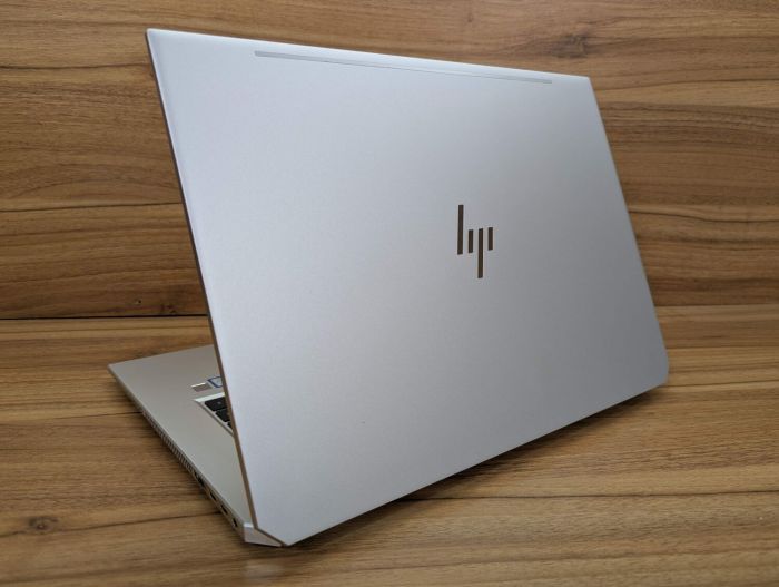 Ігровий ноутбук HP EliteBook 1050 G1 / 15,6" (1920x1080) IPS / Intel Core i7-8850H (6 (12) ядер по 2,6 - 4,3 ГГц) / 32 ГБ DDR4 / 512 ГБ SSD / nVidia GeForce GTX 1050, 4 ГБ GDDR5, 128-біт / Веб-камера / Сканер відбитків пальців / Windows 10 б/в - зображення 7