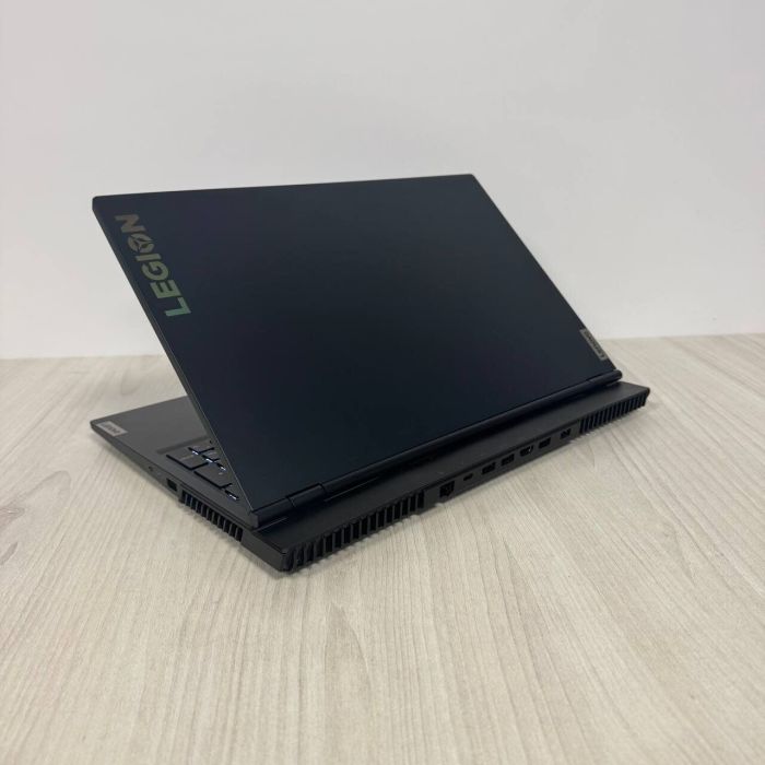 Ігровий ноутбук Lenovo Legion 5 Pro 16ITH6H / 16" (1920x1200) IPS / Intel Core i7-11800H (8 (16) ядер по 2,3 - 4,6 ГГц) / 16 ГБ DDR4 / 512 ГБ SSD NVMe / nVidia GeForce RTX 3070, 8 ГБ GDDR6, 256-біт / WebCam б/в - зображення 6