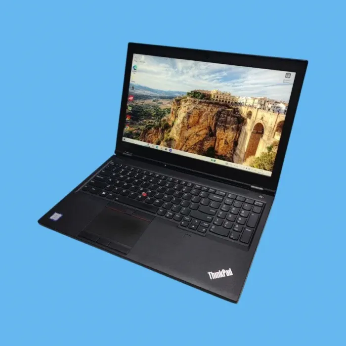 Мобільна робоча станція Lenovo ThinkPad P53 / 15.6" (1920x1080) IPS / Intel Core i7-9750H (6 (12) ядер по 2.6 - 4.5 GHz) / 16 GB DDR4 / 512 GB SSD / nVidia Quadro T1000, 4 GB GDDR5, 128-bit / WebCam / Win 10 Home б/в - зображення 3