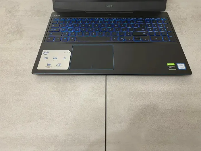 Ігровий ноутбук Dell Inspiron G3 3590 / 15.6" (1920x1080) IPS / Intel Core i5-9300H (4 (8) ядра по 2.4 - 4.1 GHz) / 16 GB DDR4 / 256 GB SSD M.2 + 1000 GB HDD / nVidia GeForce GTX 1660 Ti Max-Q, 6 GB GDDR6, 192-bit / WebCam / USB 3.1 / HDMI б/в - зображення 6