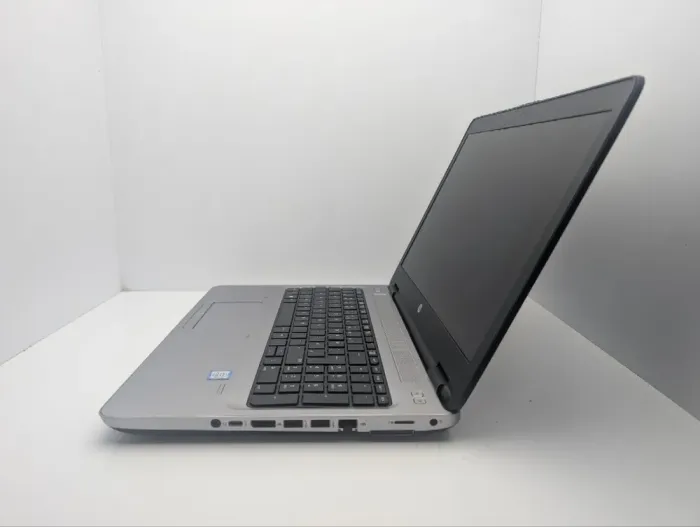 Ноутбук HP ProBook 650 G2 / 15.6" (1920x1080) IPS / Intel Core i3-6100U (2 (4) ядра по 2.3 GHz) / 8 GB DDR4 / 240 GB SSD / Intel HD Graphics 520 / WebCam / DVD-ROM б/в - зображення 5