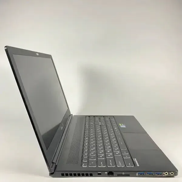 Ігровий ноутбук MSI MS-16K2 / 15.6" (1920x1080) TN / Intel Core i7-7700HQ (4 (8) ядра по 2.8 - 3.8 GHz) / 16 GB DDR4 / 512 GB SSD / nVidia GeForce GTX 1060, 6 GB GDDR5, 192-bit / WebCam / HDMI б/в - зображення 4