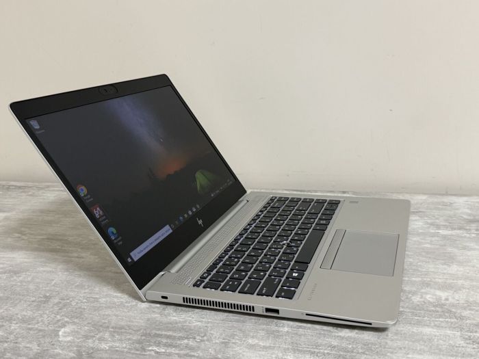 Ультрабук Б-клас HP Elitebook 745 G5 / 14" (1920x1080) IPS / AMD Ryzen 7 Pro 2700U (4 (8) ядра по 2.2 - 3.8 GHz) / 16 GB DDR4 / 256 GB SSD / AMD Radeon Vega 10 Graphics / WebCam б/в - зображення 3
