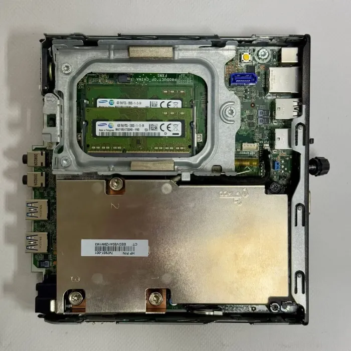 Комплект ПК: HP ProDesk 400 G1 Desktop Mini USFF / Intel Core i3-4160T (2 (4) ядра по 3.1 GHz) / 8 GB DDR3 / 256 GB SSD M.2 / Intel HD Graphics 4400 + Монітор LG Flatron E2211S-BN / 22" (1920x1080) TN / VGA б/в - зображення 9