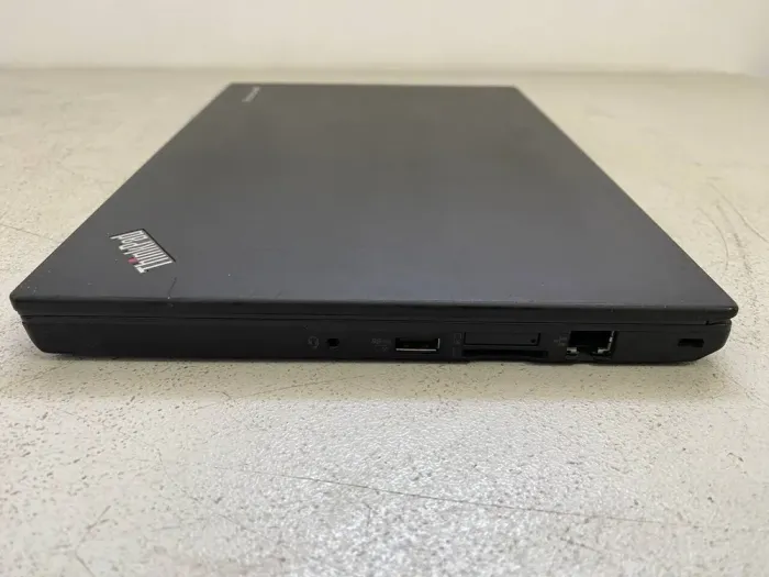Нетбук Lenovo ThinkPad X250 / 12.5" (1366x768) TN / Intel Core i5-5300U (2 (4) ядра по 2.3 - 2.9 GHz) / 8 GB DDR3 / 128 GB SSD / Intel HD Graphics 5500 / WebCam б/в - зображення 4
