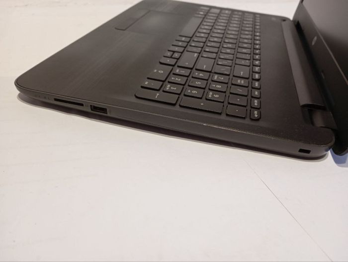 Ноутбук Б-клас HP 250 G5 / 15.6" (1366x768) TN / Intel Pentium N3710 (4 ядра по 1.6 - 2.56 GHz) / 8 GB DDR3 / 120 GB SSD / Intel HD Graphics 405 / WebCam б/в - зображення 5
