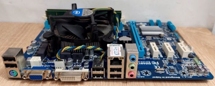 Комплект: материнська плата Gigabyte GA-H61M-DS2V / LGA1155 / Intel Core i5-3470 (4 ядра по 3.2 - 3.6 GHz) / 8 GB DDR3 / Intel HD Graphics 2500 + Кулер б/в - зображення 5