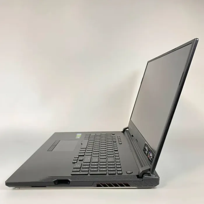 Ігровий ноутбук Asus ROG Strix G731GW / 17,3" (1920x1800) IPS / Intel Core i7-9750H (6 (12) ядер по 2,6 - 4,5 ГГц) / 16 ГБ DDR4 / 512 ГБ SSD / nVidia GeForce RTX 2070, 8 ГБ GDDR6, 256-біт / HDMI б/в - зображення 5