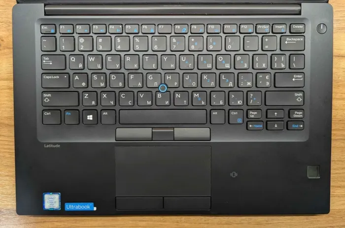 Ультрабук Dell Latitude 7480 / 14" (1920x1080) IPS / Intel Core i7-7600U (2 (4) ядра по 2.8 - 3.9 GHz) / 8 GB DDR4 / 256 GB SSD / Intel HD Graphics 620 / TouchID / WebCam / Windows 10 б/в - зображення 3