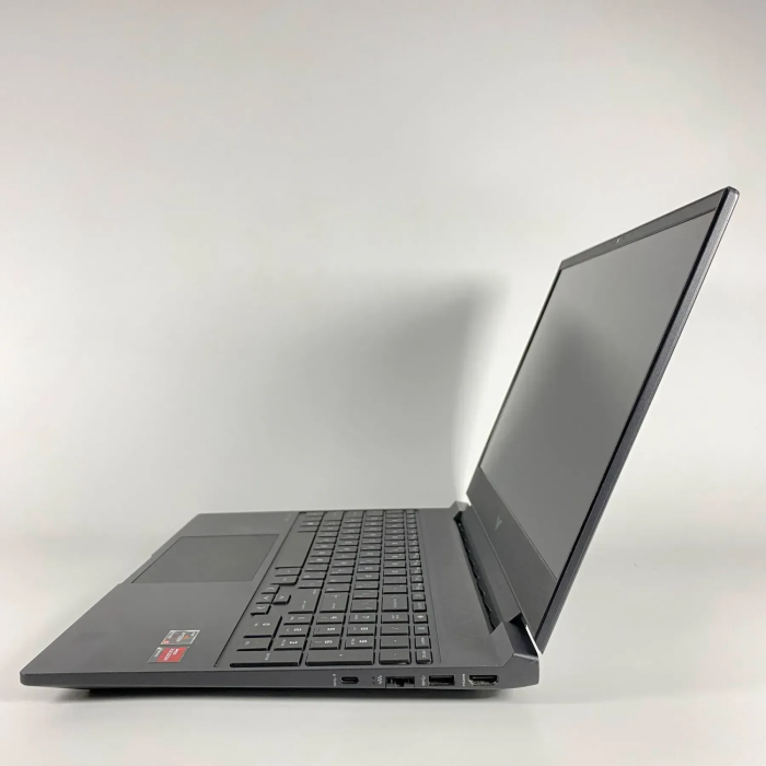 Ігровий ноутбук Б-класу HP Victus 15-fb2063dx / 15,6" (1920x1080) IPS / AMD Ryzen 5 7535HS (6 (12) ядер по 3,3 - 4,55 ГГц) / 16 ГБ DDR5 / 512 ГБ SSD / AMD Radeon RX 6550M, 4 ГБ GDDR6, 64-біт / WebCam б/в - зображення 5
