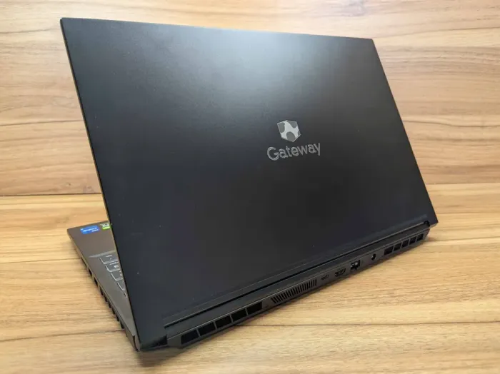 Ігровий ноутбук Gateway GGNC51518 / 15.6" (1920x1080) IPS / Intel Core i5-11400H (6 (12) ядер по 2.7 - 4.5 GHz) / 16 GB DDR4 / 512 GB SSD / nVidia GeForce RTX 3050, 4 GB GDDR6, 128-bit / WebCam / Windows 11 б/в - зображення 7