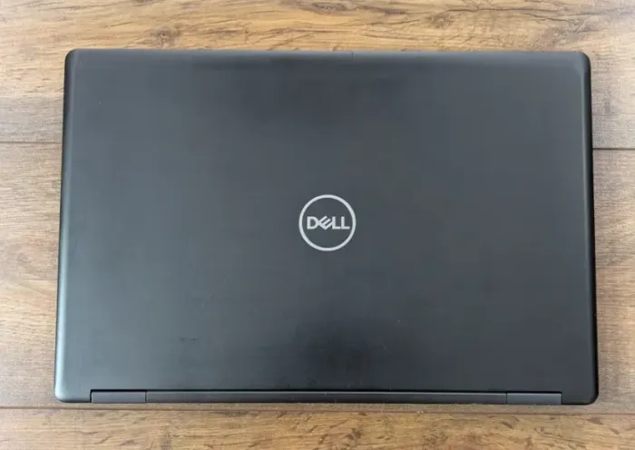 Ультрабук Б-клас Dell Latitude 5590 / 15.6" (1920x1080) TN / Intel Core i5-8350U (4 (8) ядра по 1.7 - 3.6 GHz) / 8 GB DDR4 / 128 GB SSD / Intel UHD Graphics 620 / WebCam / Win 11 б/в - зображення 8