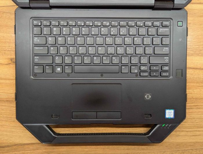 Захищений ноутбук Dell Latitude 14 Rugged 5414 / 14" (1920x1080) IPS / Intel Core i7-6600U (2 (4) ядра по 2.6 - 3.4 GHz) / 8 GB DDR4 / 240 GB SSD / Intel HD Graphics 520 / Fingerprint / Windows 10 б/в - зображення 3