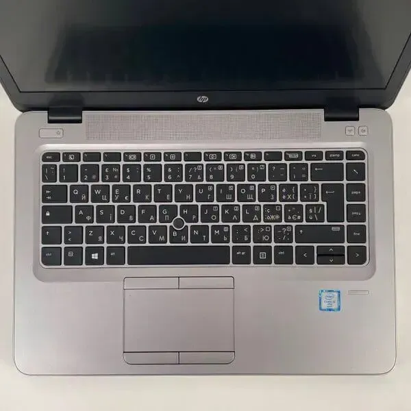 Ноутбук HP EliteBook 840 G3 / 14" (1920x1080) TN / Intel Core i5-6300U (2 (4) ядра по 2.4 - 3.0 GHz) / 16 GB DDR4 / 240 GB SSD / Intel HD Graphics 520 / TouchID / WebCam б/в - зображення 3