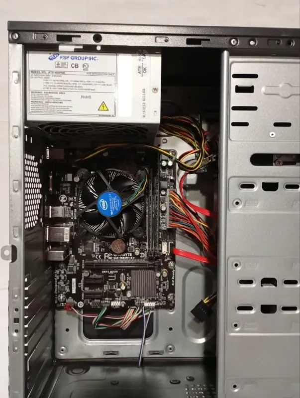 ПК GameMax Tower / Intel Core i5-4570S (4 ядра по 2.9 - 3.6 GHz) / 8 GB DDR3 / 320 GB HDD / Intel HD Graphics 4600 / 400W б/в - зображення 5