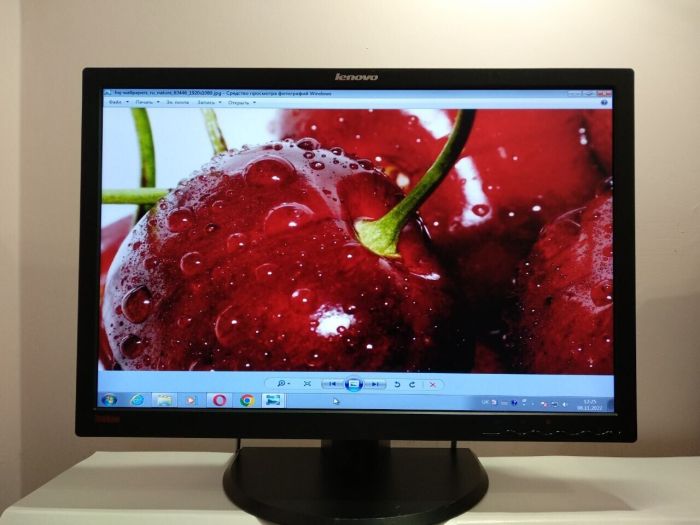 Монітор Lenovo ThinkVision LT2452pwC / 24" (1920x1200) E-IPS / VGA, DVI, DisplayPort, USB / VESA 100x100 б/в - зображення 6