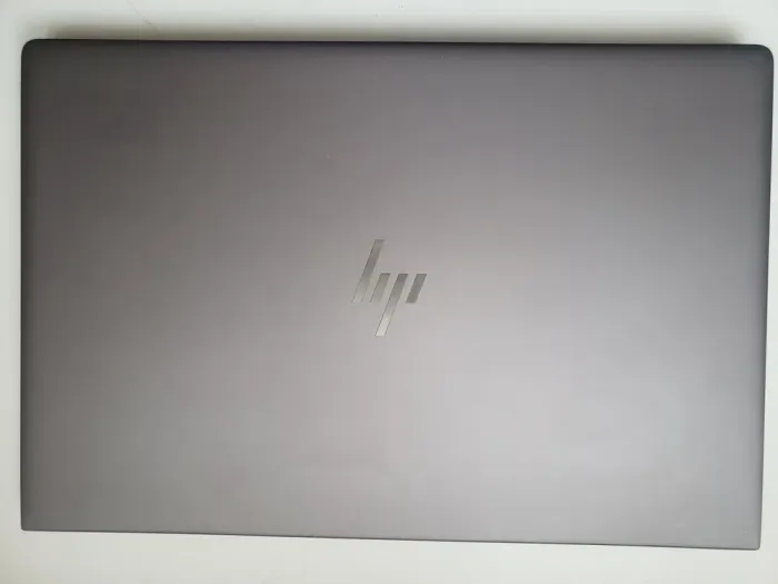 Мобільна робоча станція HP Zbook 15u G6 / 15.6" (1920x1080) IPS / Intel Core i7-8665U (4 (8) ядра по 1.9 - 4.8 GHz) / 16 GB DDR4 / 512 GB SSD / AMD Radeon Pro WX 3200, 4 GB GDDR5, 128-bit / WebCam / Win 11 Pro б/в - зображення 6