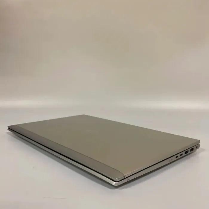 Ультрабук Б-клас HP EliteBook 850 G8 / 15.6" (1920x1080) IPS / Intel Core i7-1165G7 (4 (8) ядра по 2.8 - 4.7 GHz) / 16 GB DDR4 / 512 GB SSD / Intel Iris Xe Graphics / WebCam / Fingerprint б/в - зображення 3