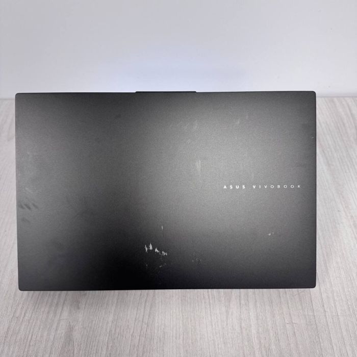 Ігровий ноутбук Б-класу Asus Vivobook Pro 15 OLED N6506MU / 15,6" (2560x1440) OLED / Intel Core Ultra 9 185H (16 (22) ядер по 2,3 - 5,1 ГГц) / 24 ГБ DDR5 / 2000 ГБ SSD NVMe / nVidia GeForce RTX 4060, 8 ГБ GDDR6, 128-біт / WebCam б/в - зображення 3