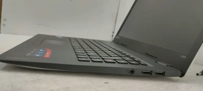 Ноутбук Lenovo IdeaPad 100S-14IBR / 14" TN / Intel Celeron N3050 (2 ядра по 1.6-2.16 GHz) / 2GB DDR3 / 256GB SSD M.2 / HD Graphics / WebCam б/в - зображення 5