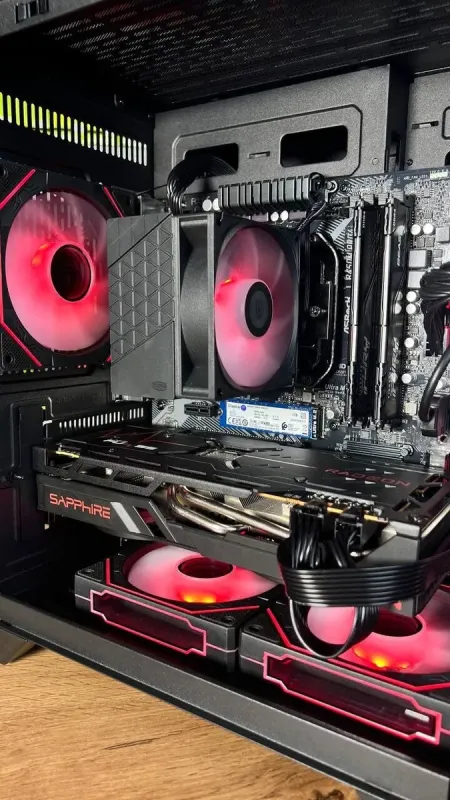 Збірка під замовлення: ігровий ПК Qube Crystal ARGB Black Tower / AMD Ryzen 5 5500 (6 (12) ядер по 3.6 - 4.2 GHz) / 32 GB DDR4 / 1000 GB SSD M.2 / AMD Radeon RX 6700 XT, 12 GB GDDR6, 192-bit / 650W б/в - зображення 4