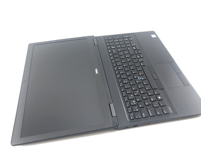 Ноутбук Dell Latitude E5580 / 15.6" (1920x1080) IPS / Intel Core i5-7200U (2 (4) ядра по 2.5 - 3.1 GHz) / 8 GB DDR4 / 240 GB SSD / Intel HD Graphics 620 / WebCam б/в - зображення 5