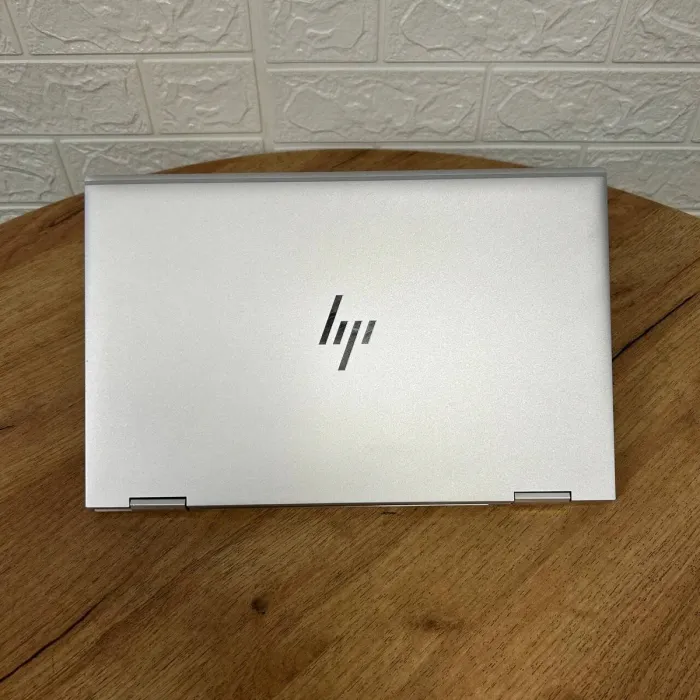 Ультрабук-трансформер HP EliteBook x360 1030 G8 / 13.3" (1920x1080) IPS Touch / Intel Core i5-1135G7 (4 (8) ядра по 2.4 - 4.2 GHz) / 16 GB DDR4 / 256 GB SSD / Intel Iris Xe Graphics / WebCam б/в - зображення 3