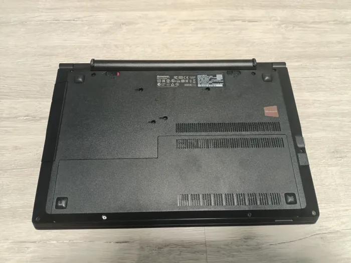 Ноутбук Б-клас Lenovo IdeaPad B50-30 / 15.6" (1366x768) TN / Intel Celeron N2840 (2 ядра по 2.16 - 2.58 GHz) / 4 GB DDR3 / 320 GB HDD / Intel HD Graphics / WebCam б/в - зображення 7