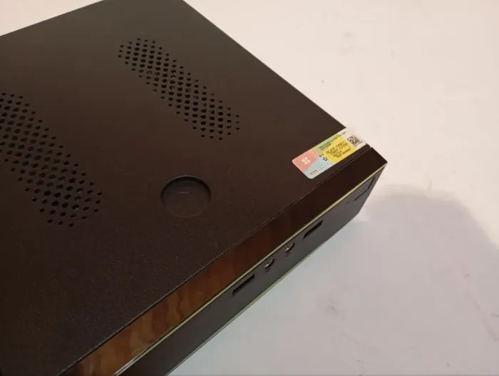 ПК GameMax M200 SFF / Intel Celeron J3455 (4 ядра по 1.5 - 2.3 GHz) / 8 GB DDR3 / 120 GB SSD / Intel HD Graphics 500 б/в - зображення 5