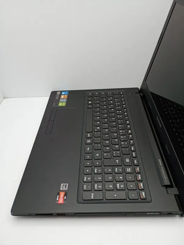 Ноутбук Lenovo G505 / 15.6" (1366x768) TN / AMD A8-4500M (4 ядра по 1.9 - 2.8 GHz) / 6 GB DDR3 / 240 GB SSD / AMD Radeon HD 7640G Graphics / WebCam б/в - зображення 6