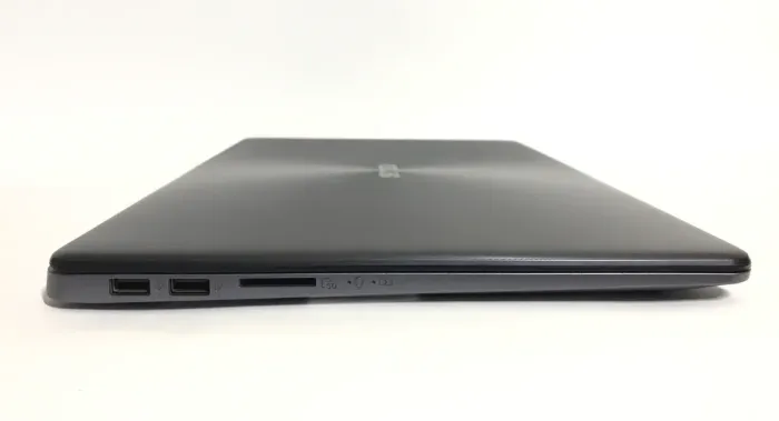 Ультрабук Asus VivoBook R520UA / 15.6" (1920x1080) TN / AMD A12-9720P (4 ядра по 2.7 - 3.6 GHz) / 8 GB DDR4 / 512 GB SSD / AMD Radeon R7 Graphics / WebCam / Win 10 Home б/в - зображення 4