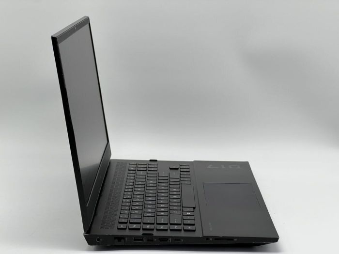 Ігровий ноутбук Б-класу HP Omen 17-ck0372nr / 17,3" (1920x1080) IPS / Intel Core i7-11800H (8 (16) ядер по 2,3 - 4,6 ГГц) / 32 ГБ DDR4 / 960 ГБ SSD / nVidia GeForce RTX 3060, 6 ГБ GDDR6, 192-біт / WebCam б/в - зображення 4