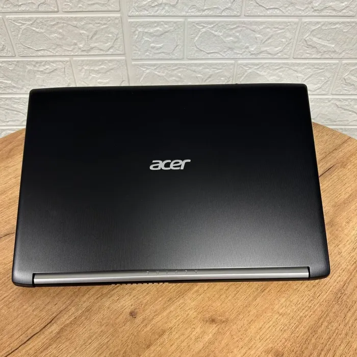 Ноутбук Acer Aspire 5 A515-51 / 15.6" (1920x1080) TN / Intel Core i5-8250U (4 (8) ядра по 1.6 - 3.4 GHz) / 8 GB DDR4 / 256 GB SSD / Intel UHD Graphics 620 / WebCam б/в - зображення 3