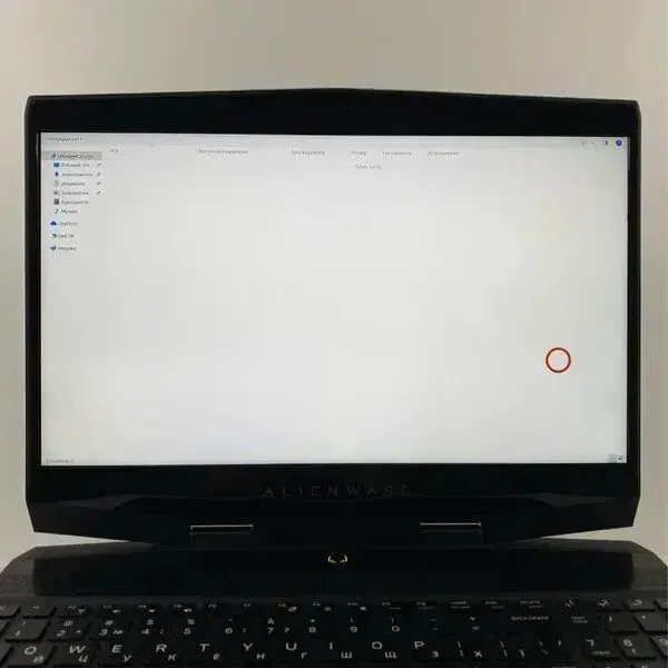 Ігровий ноутбук Б-клас Dell Alienware m15 / 15.6" (1920x1080) IPS / Intel Core i7-8750H (6 (12) ядер по 2.2 - 4.1 GHz) / 16 GB DDR4 / 512 GB SSD / nVidia GeForce GTX 1070 Max-Q, 8 GB GDDR5, 256-bit / WebCam / HDMI б/в - зображення 3