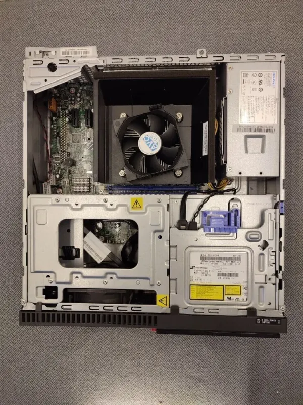 ПК Lenovo ThinkCentre M700 SFF / Intel Core i3-6100T (2 (4) ядра по 3.2 GHz) / 8 GB DDR4 / 240 GB SSD / Intel HD Graphics 530 / DVD-RW б/в - зображення 5