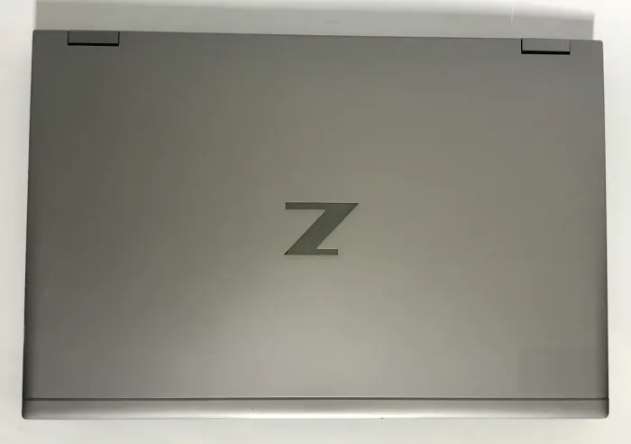 Мобільна робоча станція Б-класу HP ZBook Fury 17 G7 / 17,3" (1920x1080) IPS / Intel Core i7-10850H (6 (12) ядер по 2,7 - 5,1 ГГц) / 32 ГБ DDR4 / 512 ГБ SSD NVMe / nVidia Quadro RTX 3000, 6 ГБ GDDR6, 192-біт / WebCam / Win 11 Pro б/в - зображення 7