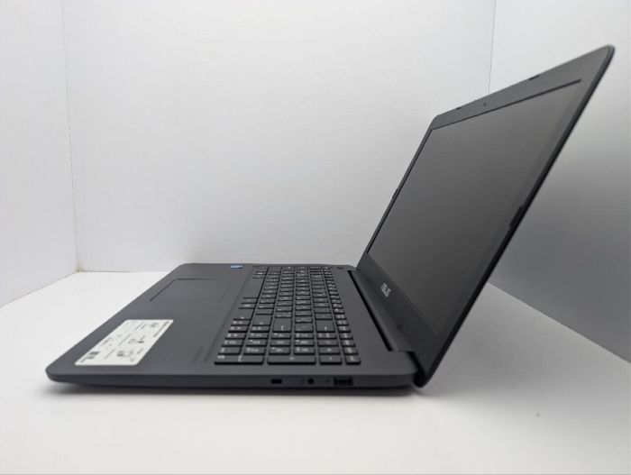 Ноутбук Asus E502M / 15.6" (1366x768) TN / Intel Celeron N2940 (4 ядра по 1.83 - 2.25 GHz) / 4 GB DDR3 / 120 GB SSD / Intel HD Graphics 505 / WebCam б/в - зображення 5