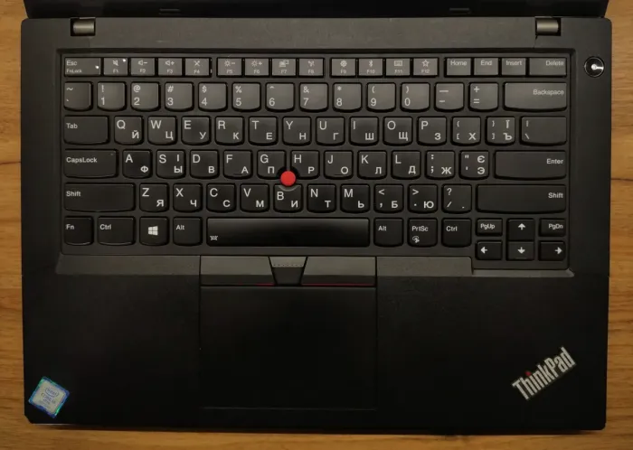 Ультрабук Б-клас Lenovo ThinkPad L480 / 14" (1366x768) TN / Intel Core i5-8350U (4 (8) ядра по 1.7 - 3.6 GHz) / 8 GB DDR4 / 240 GB SSD / Intel UHD Graphics 620 / WebCam / Windows 10 б/в - зображення 8