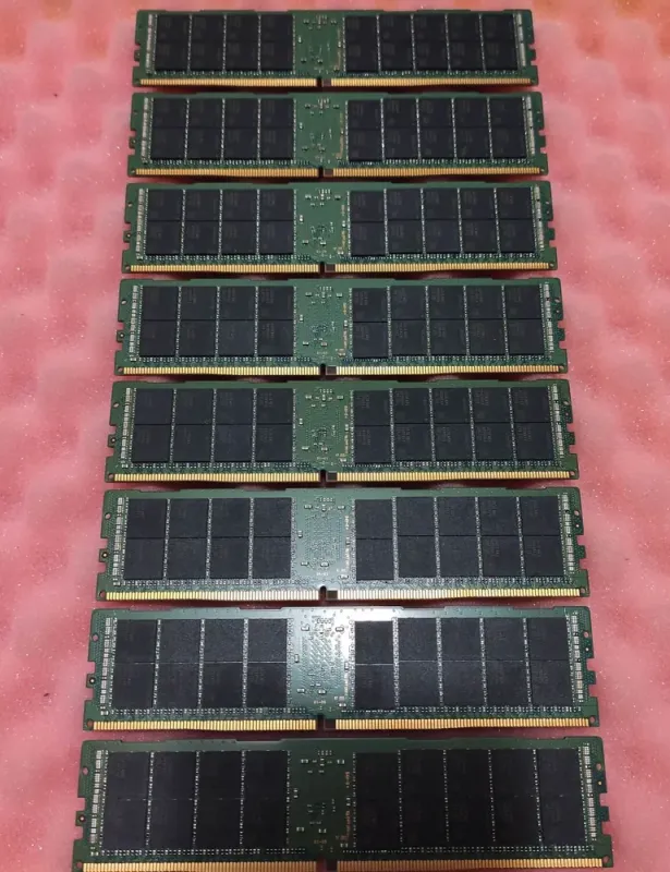 Комплект: Серверна оперативна пам'ять Samsung / 512 GB (8x64 GB) / 2Rx4 PC4-2933Y / DDR4 ECC / 2933 MHz б/в - зображення 3