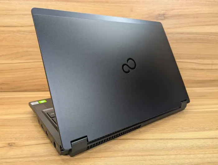 Мобільна робоча станція Fujitsu Celsius H7510 / 15,6" (1920x1080) IPS / Intel Core i7-10850H (6 (12) ядер по 2,7 - 5,1 ГГц) / 32 ГБ DDR4 / 512 ГБ SSD / nVidia Quadro T1000, 4 ГБ GDDR6, 128-біт / WebCam / HDMI / Windows 10 б/в - зображення 6