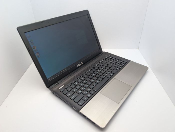 Ноутбук Asus K55A / 15.6" (1366x768) TN / Intel Core i3-3110M (2 (4) ядра по 2.4 GHz) / 8 GB DDR3 / 120 GB SSD / Intel HD Graphics 4000 / WebCam б/в - зображення 6